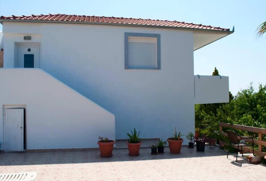 Thasos Seaside Serenity - Seaview & Garden Nests Apartment Astris Bagian luar foto