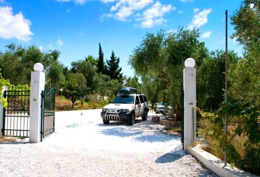 Thasos Seaside Serenity - Seaview & Garden Nests Apartment Astris Bagian luar foto